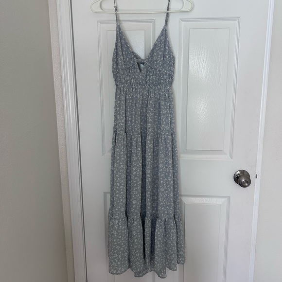 Rue Sophie Sexy and Sweet Light Blue Floral Sundress - Picture 2 of 7